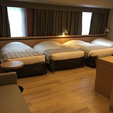 Hotel Monte Hermana Fukuoka Fukuoka  Exteriör bild