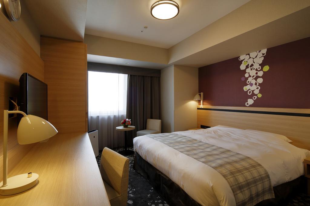 Hotel Monte Hermana Fukuoka Fukuoka  Exteriör bild
