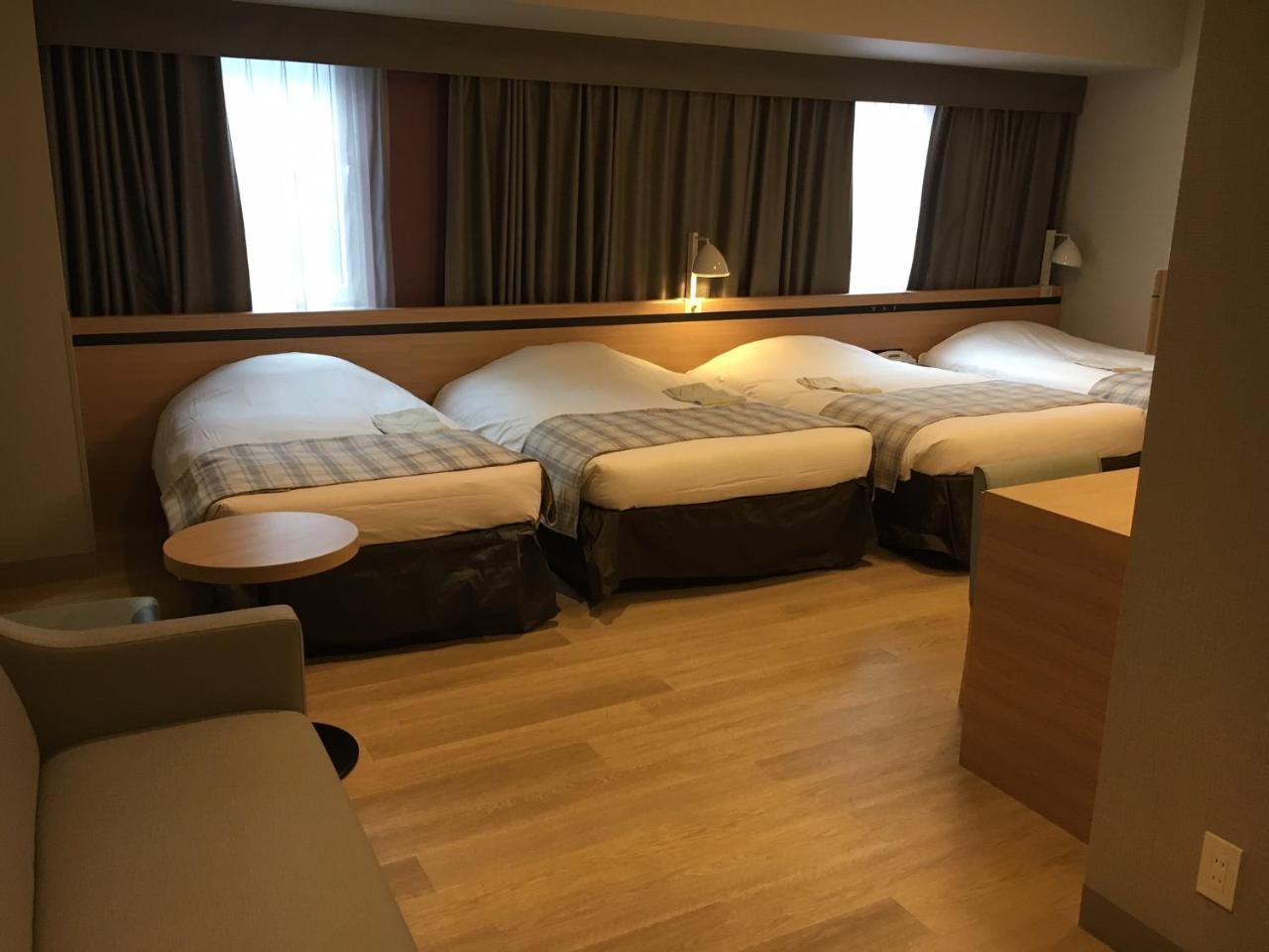 Hotel Monte Hermana Fukuoka Fukuoka  Exteriör bild